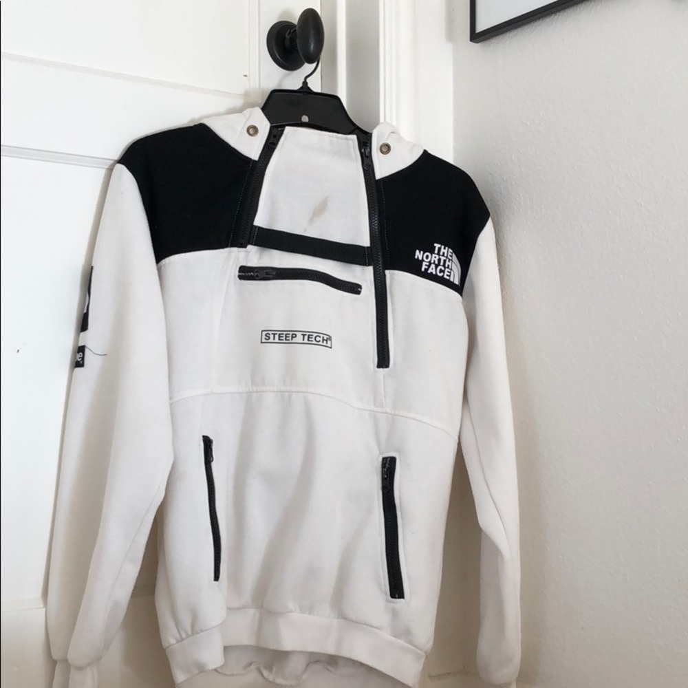 Supreme x north face limited edition